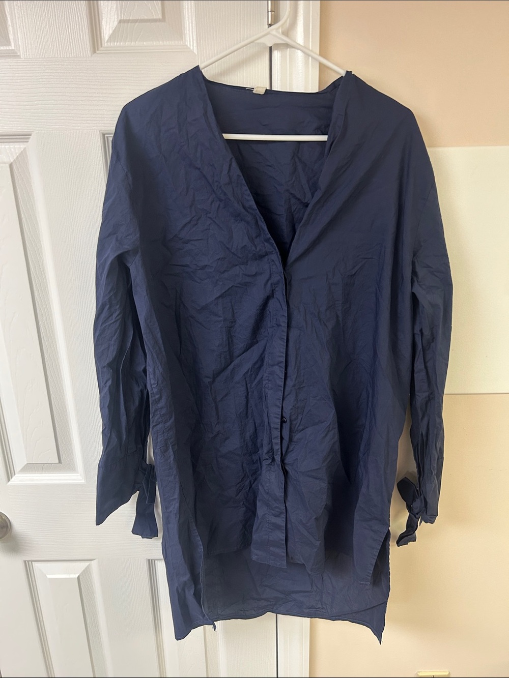 Elan Navy Button-Front Lightweight Shirt